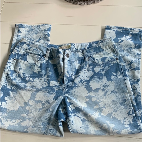 Faded Glory Denim - Faded Glory Floral Blue Jeans